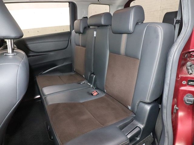 TOYOTA SIENTA HYBRID 2020 Image 31