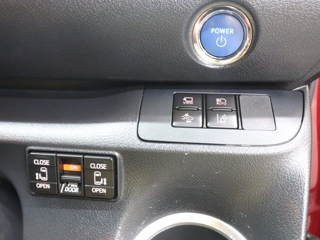 TOYOTA SIENTA HYBRID 2020 Image 31