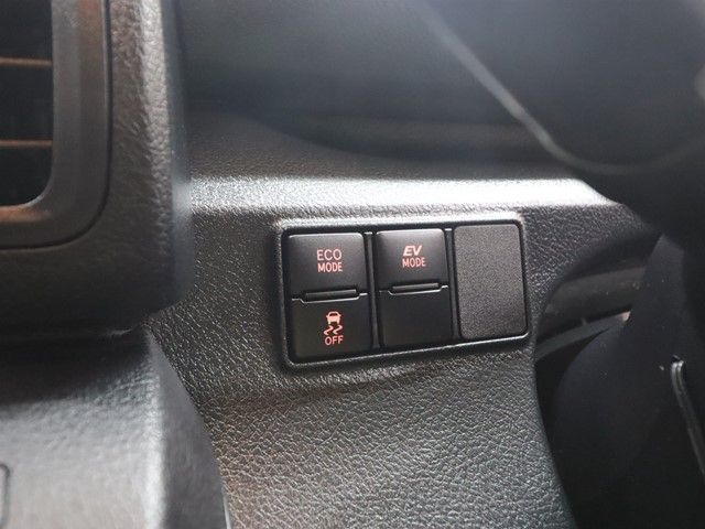 TOYOTA SIENTA HYBRID 2020 Image 31