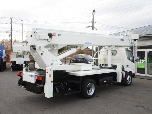 HINO DUTRO 2018 Image 31