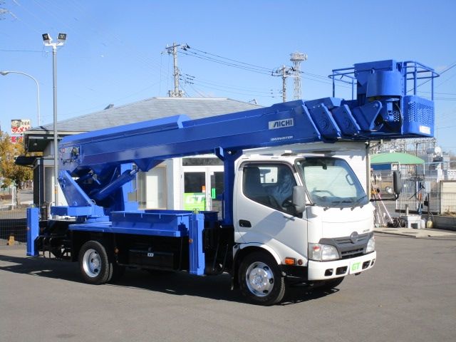 HINO DUTRO 2015 Image 31
