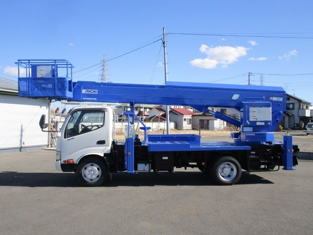 HINO DUTRO 2015 Image 31