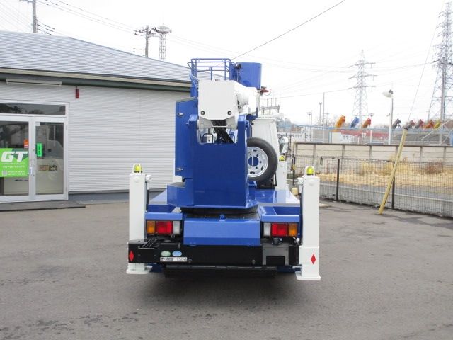 ISUZU ELF 2015 Image 31