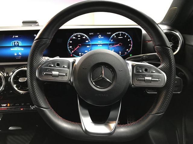 MERCEDES BENZ A CLAS 2018 Image 31