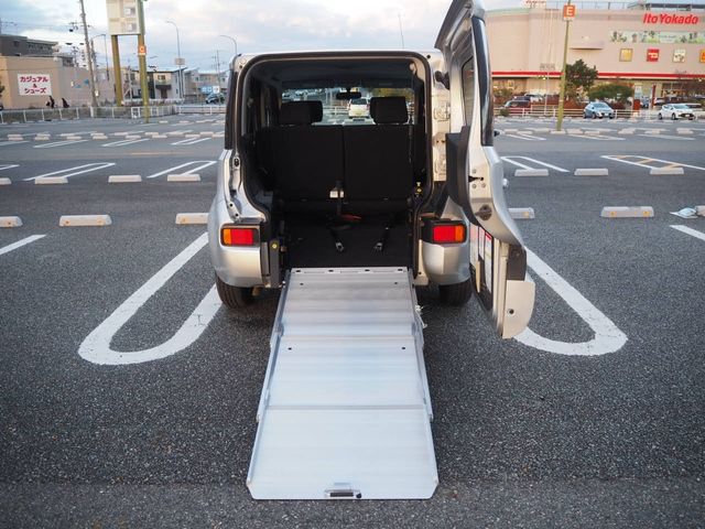 NISSAN CUBE 2014 Image 31