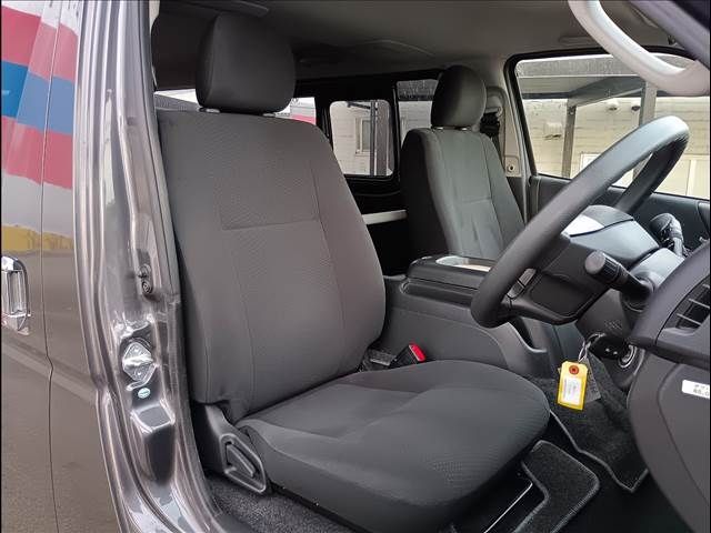 TOYOTA HIACE VAN 4WD 2014 Image 31