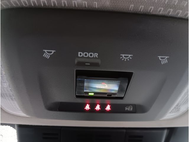 TOYOTA PRIUS 2023 Image 31