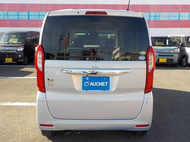 HONDA N BOX 2019 Image 31