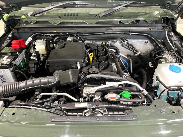 SUZUKI JIMNY NOMADE 2025 Image 31