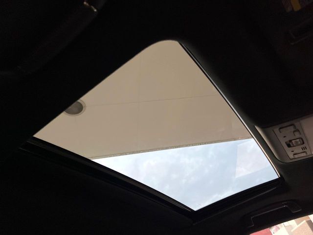 TOYOTA LEXUS LS460 2015 Image 31