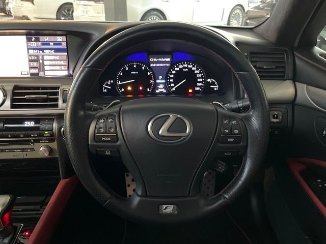 TOYOTA LEXUS LS460 2015 Image 31