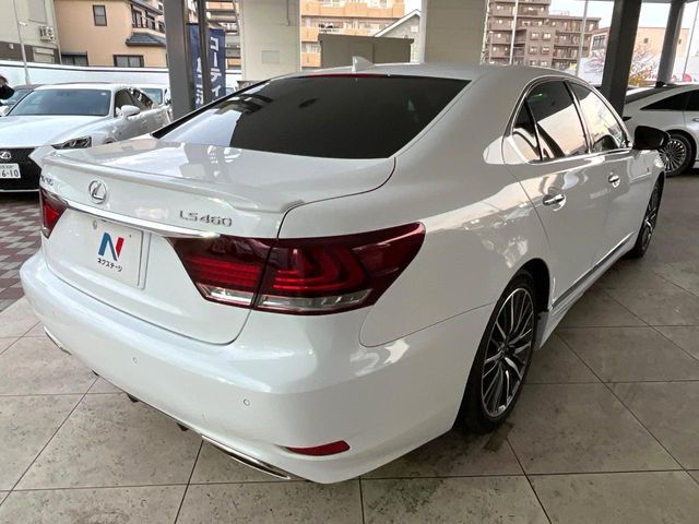 TOYOTA LEXUS LS460 2015 Image 31