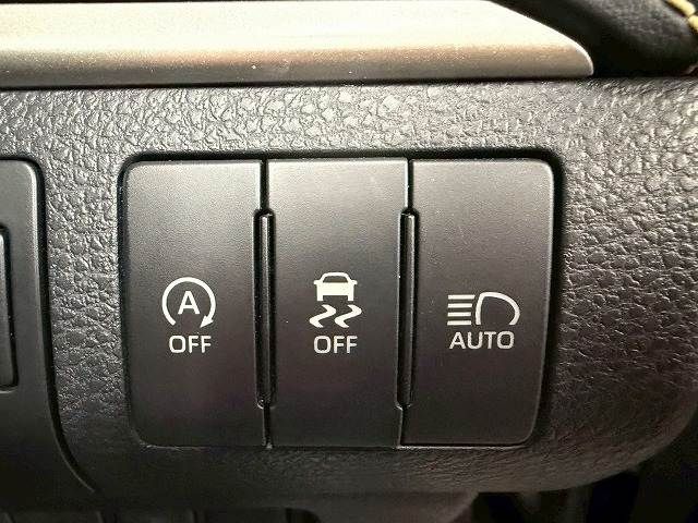 TOYOTA HARRIER 2WD 2018 Image 31