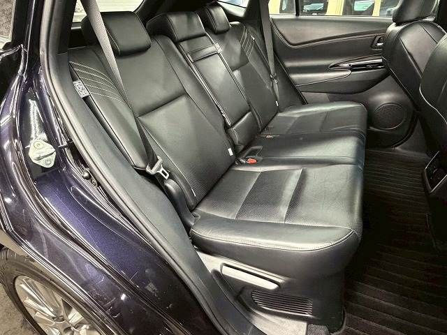 TOYOTA HARRIER 2WD 2018 Image 31