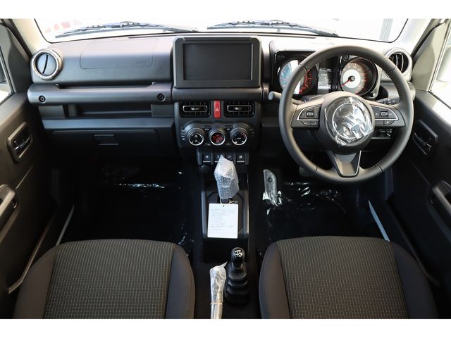 SUZUKI JIMNY NOMADE 2025 Image 31