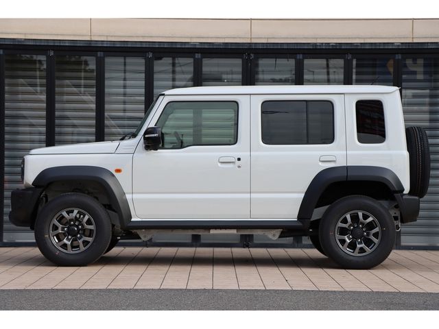 SUZUKI JIMNY NOMADE 2025 Image 31