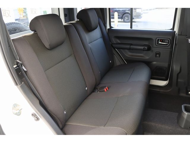 SUZUKI JIMNY NOMADE 2025 Image 31