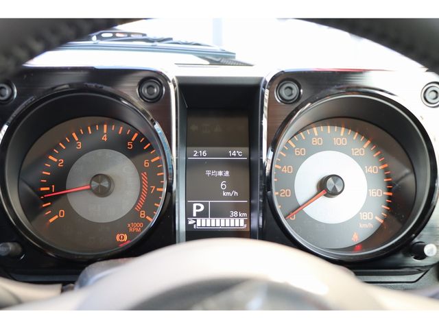 SUZUKI JIMNY NOMADE 2025 Image 31