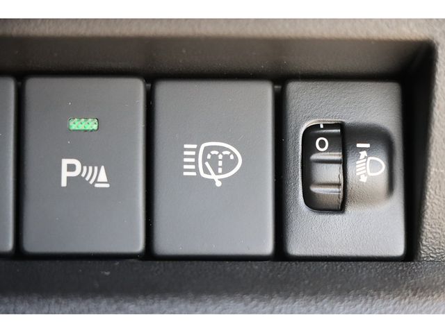 SUZUKI JIMNY NOMADE 2025 Image 31