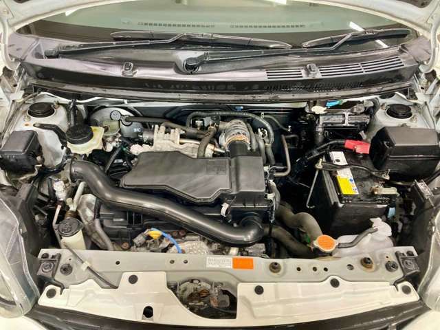 TOYOTA PASSO 4WD 2018 Image 31