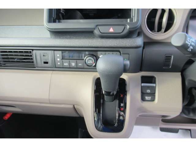 HONDA N BOX JOY 2024 Image 31