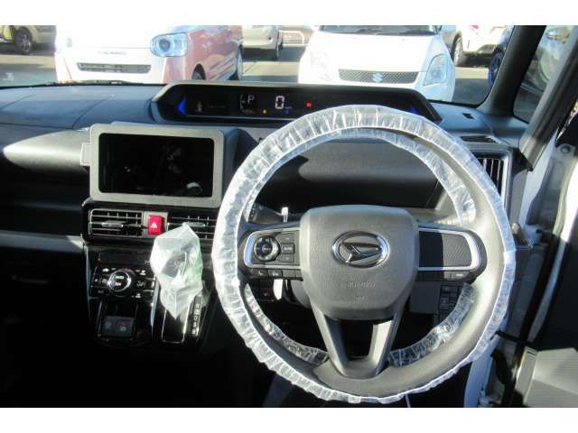 DAIHATSU TANTO CUSTOM 2023 Image 31