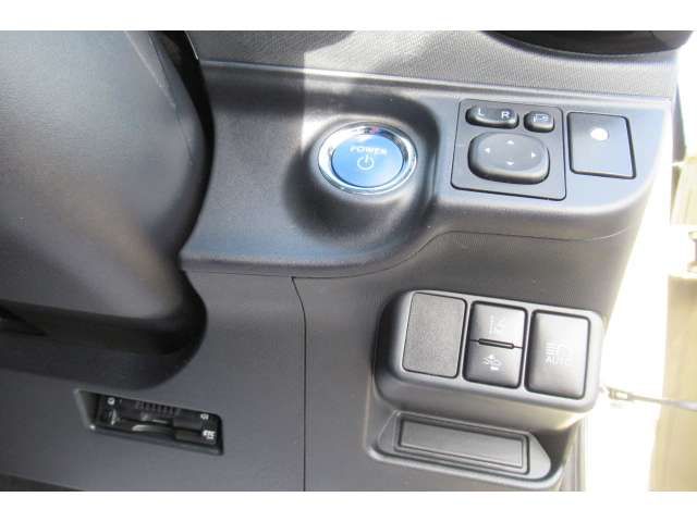 TOYOTA AQUA 2019 Image 31