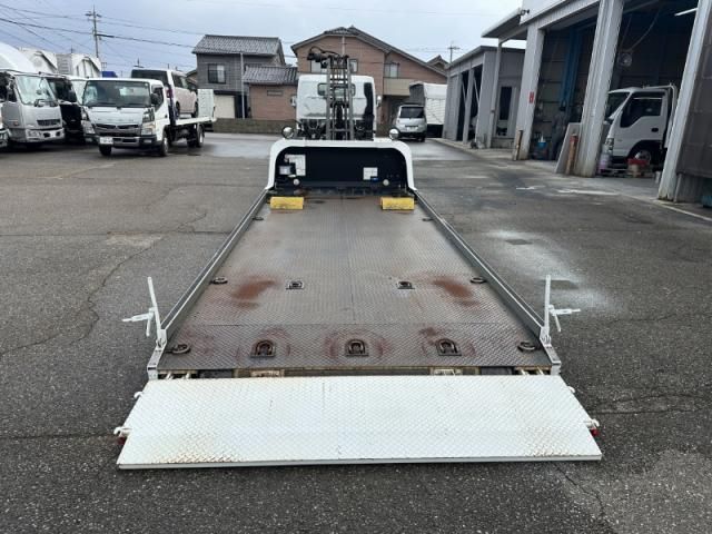 MITSUBISHI CANTER 2016 Image 31