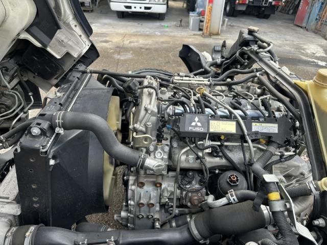 MITSUBISHI CANTER 2016 Image 31