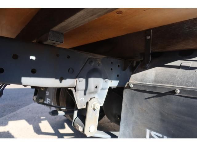 ISUZU ELF 2013 Image 31