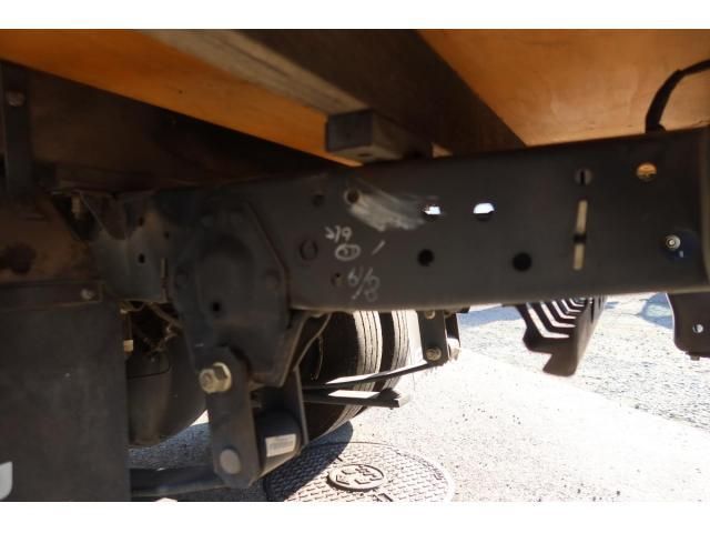 ISUZU ELF 2013 Image 31