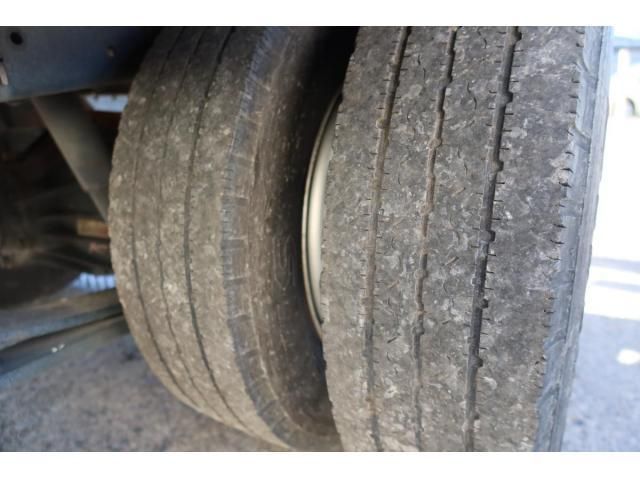 ISUZU ELF 2013 Image 31