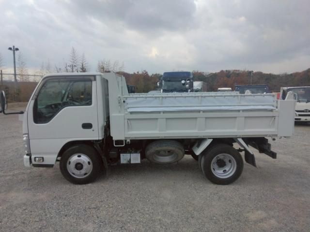 ISUZU ELF 2014 Image 31