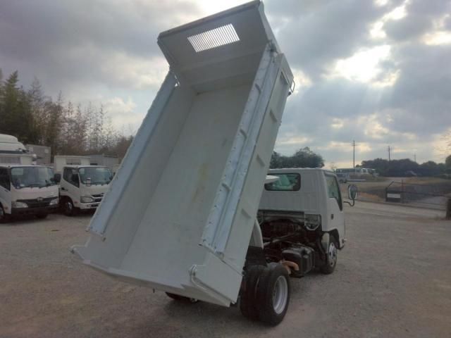 ISUZU ELF 2014 Image 31