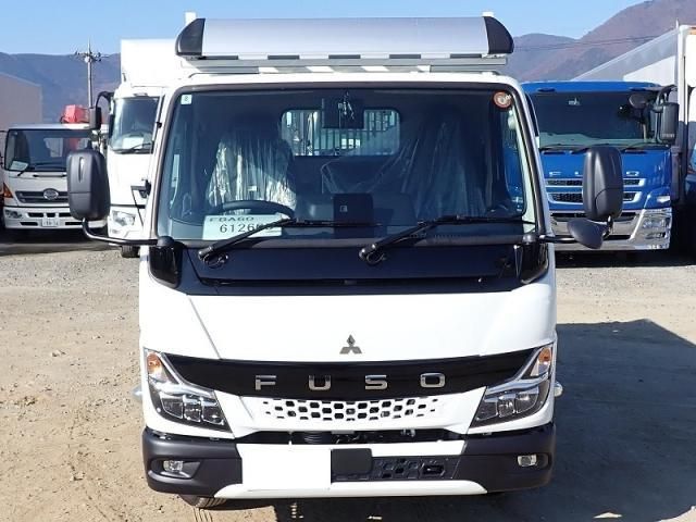 MITSUBISHI CANTER 2025 Image 31