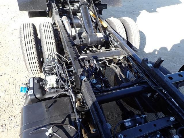 MITSUBISHI CANTER 2025 Image 31