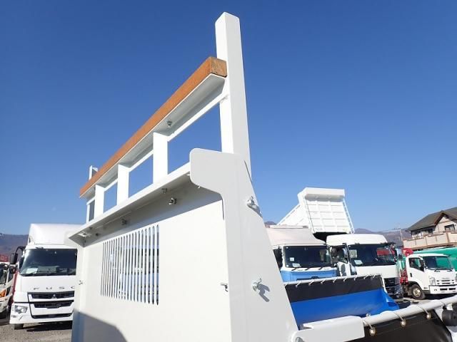 MITSUBISHI CANTER 2025 Image 31