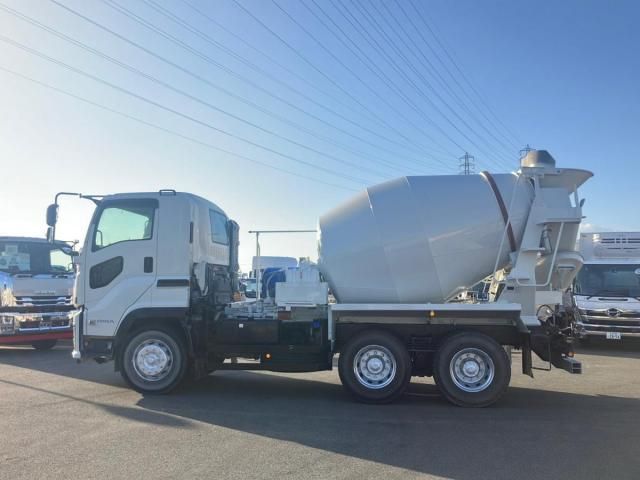 ISUZU GIGA 2023 Image 31