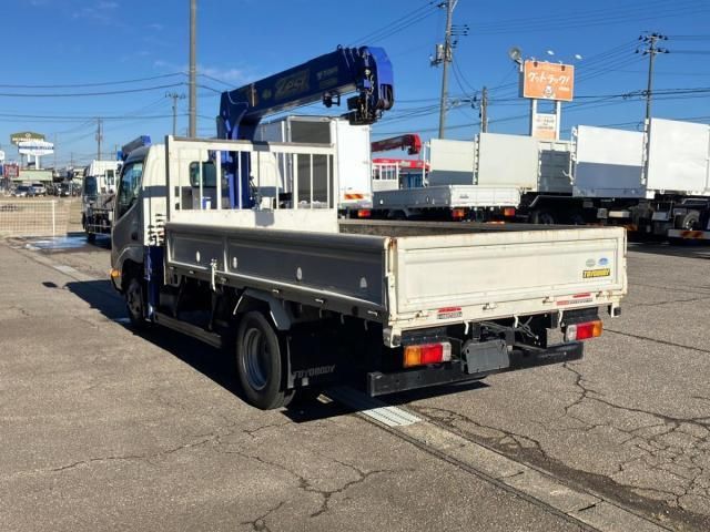 HINO DUTRO 2014 Image 31