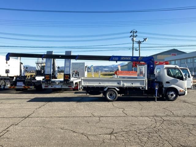 HINO DUTRO 2014 Image 31