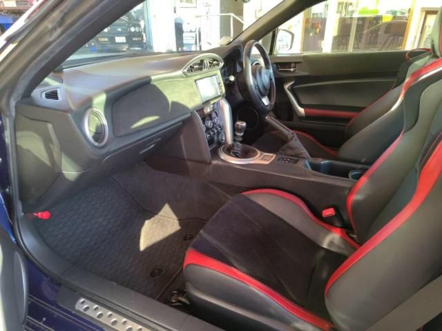 TOYOTA 86 2018 Image 31