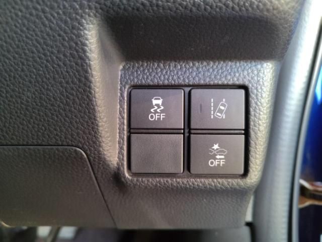 HONDA N BOX CUSTOM 2017 Image 31