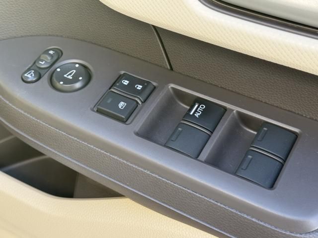 HONDA N BOX 2019 Image 31