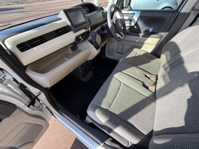 HONDA N BOX 2019 Image 31