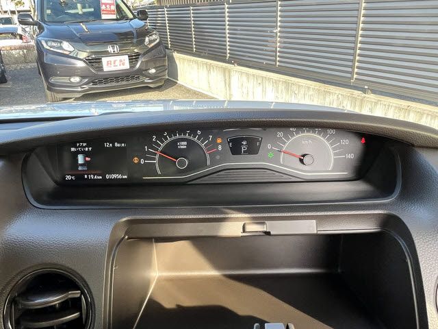 HONDA N BOX 2023 Image 31