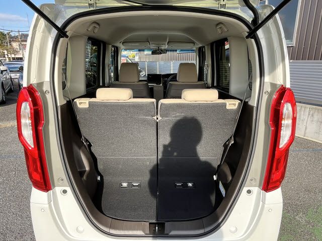 HONDA N BOX 2023 Image 31
