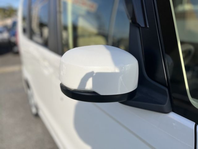 HONDA N BOX 2023 Image 31