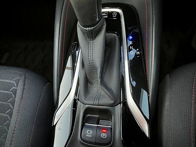 TOYOTA COROLLA SPORT 2020 Image 31