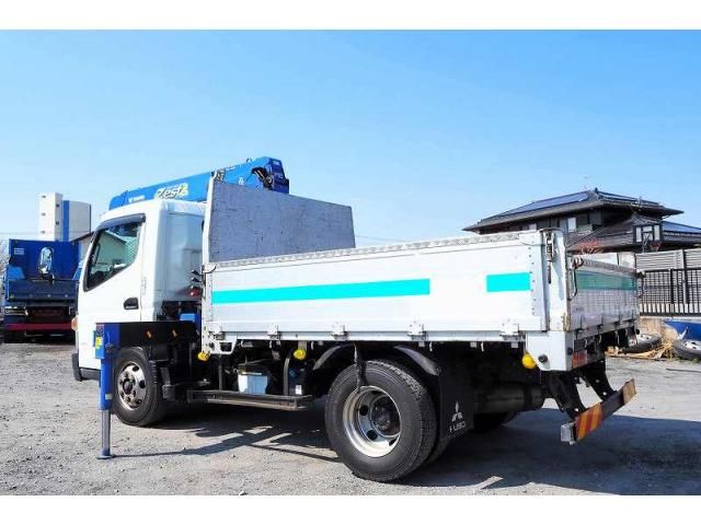 MITSUBISHI CANTER 2018 Image 31