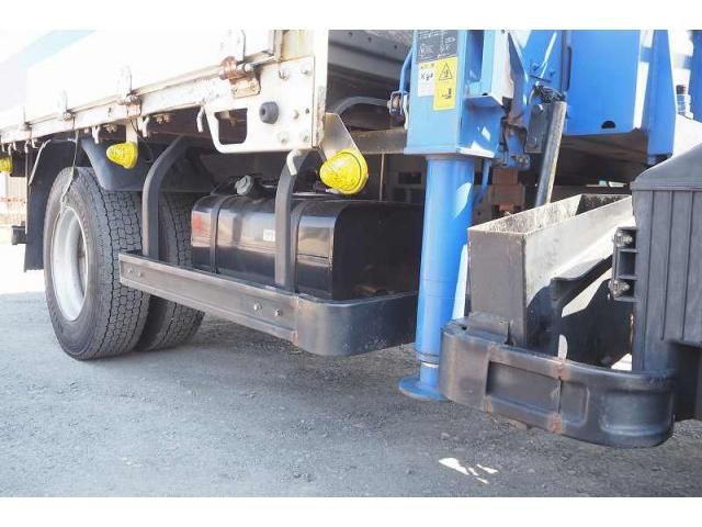 MITSUBISHI CANTER 2018 Image 31